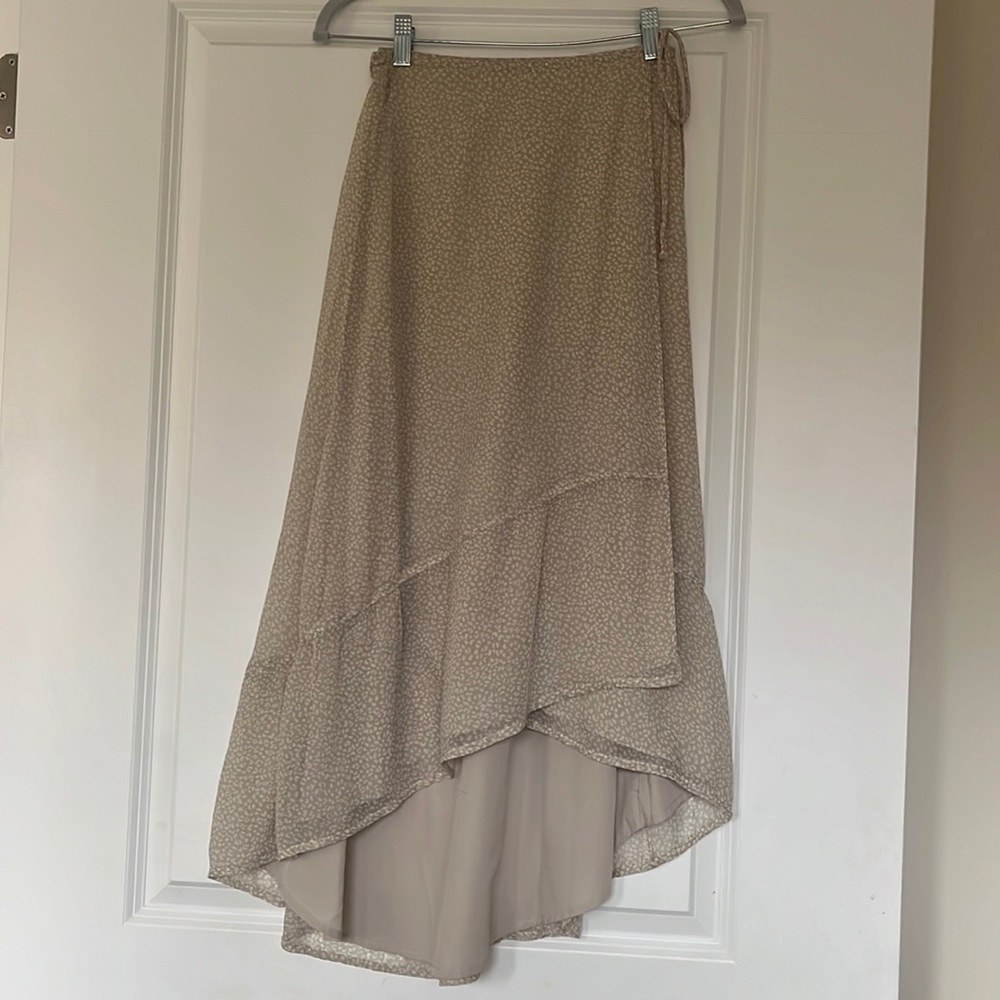 Cute patterned A&F maxi skirt